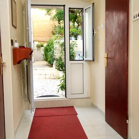 Дом отдыха Holiday House With A Parking Space Trsteno, Dubrovnik - 2118
